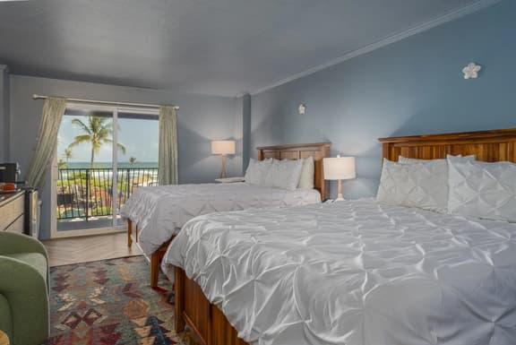 Lihue Oceanfront Resort Room